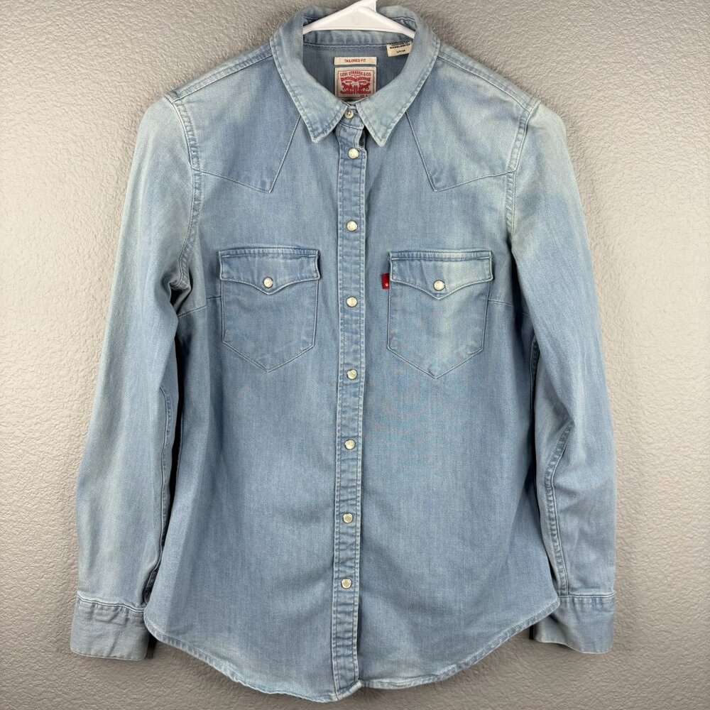 Levi's Tailored Fit Denim Buttondown Top - Picture 1 of 7